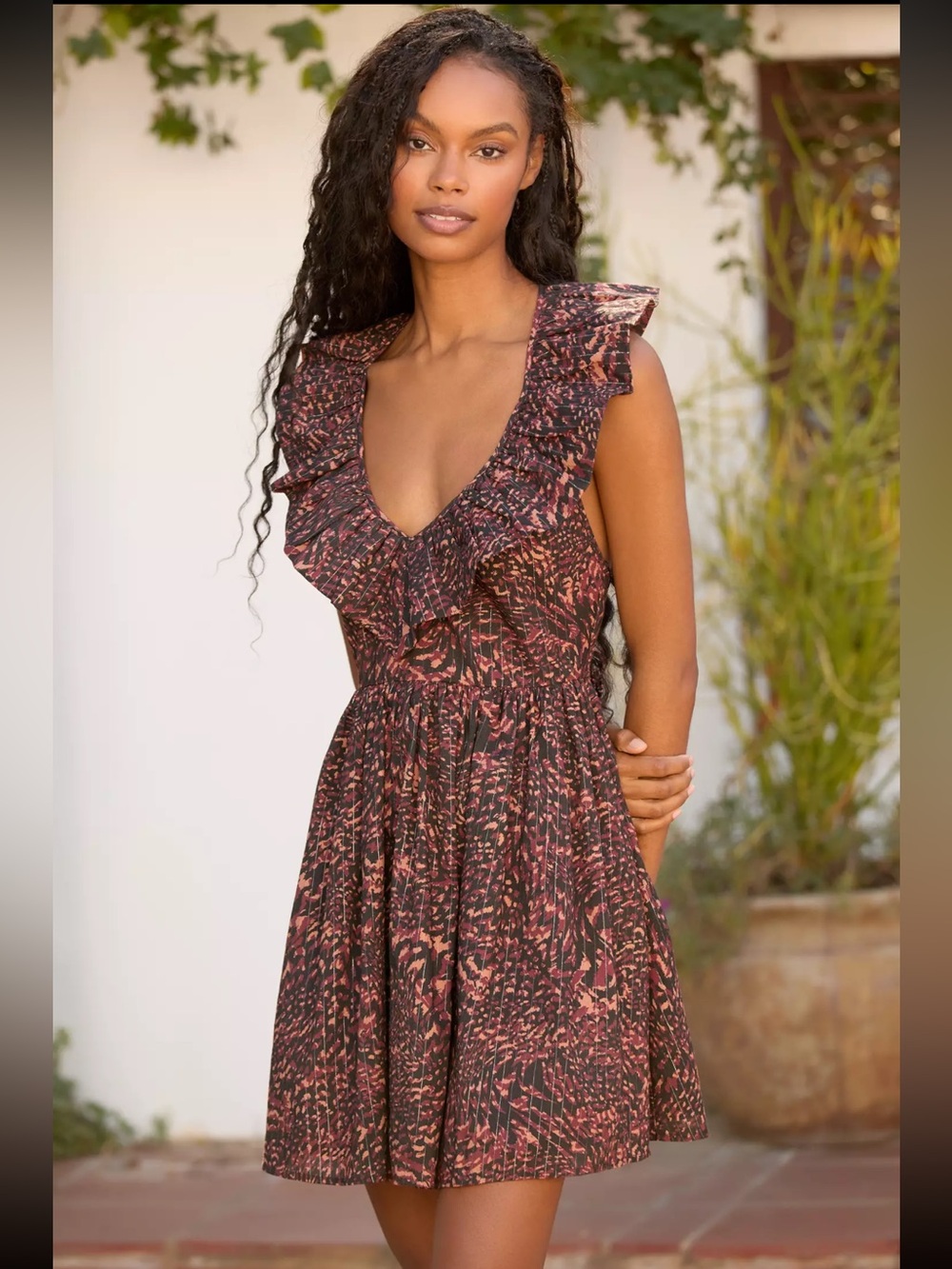 BNWT Anthropologie Flutter Sleeve V-Neck Mini Dress in Black and Rust
